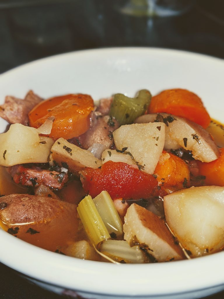 Italian Vegetable Soup (Instant Pot)